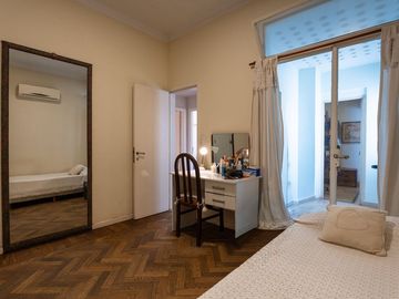 VENTA CASA 7 AMB COCHERA QUINCHO FLORESTA 268 M2