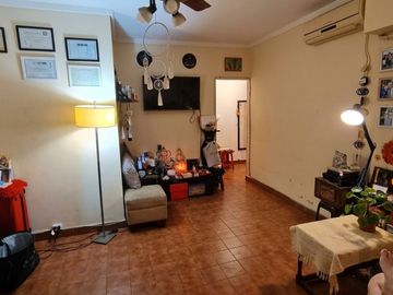 VENTA 2 AMB. VILLA DEL PARQUE APTO PROFESIONAL!!