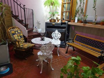 VENTA CASA ESTILO  RECICLADA A NUEVO  VILLA LURO-