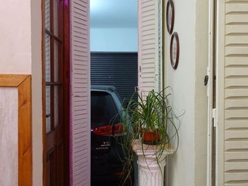 VENTA CASA ESTILO  RECICLADA A NUEVO  VILLA LURO-