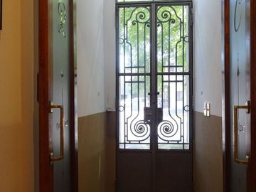 VENTA CASA ESTILO  RECICLADA A NUEVO  VILLA LURO-