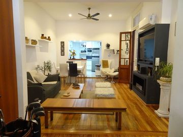 VENTA CASA ESTILO  RECICLADA A NUEVO  VILLA LURO-