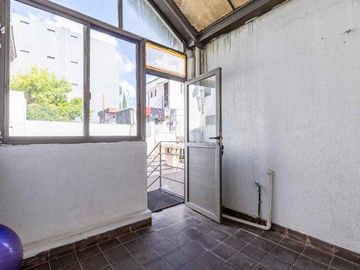 VENTA PH TIPO CASA 5 AMB. COCHERA.PARQUE SAAVEDRA