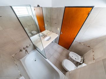 DEPARTAMENTO EN VENTA ZONA RÍO DOS DORMITORIOS