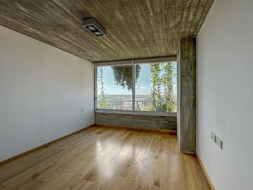 Venta Departamento 2 dormitorios 2 baños y cochera