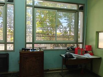VENTA Depósito/ Galpón en Mataderos + 1300m2 cub