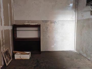 VENTA Depósito/ Galpón en Mataderos + 1300m2 cub