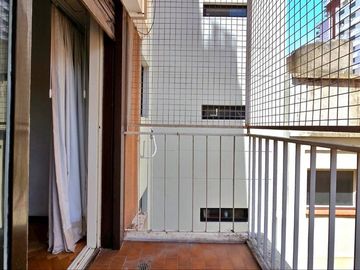 DEPARTAMENTO PISO 5 AMB ESPACIO COCHERA  BALCÓN