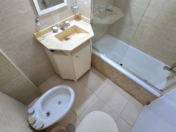 DEPARTAMENTO PISO 5 AMB ESPACIO COCHERA  BALCÓN