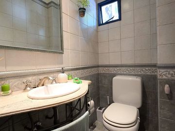 VENTA TRIPLEX 4 AMBIENTES SAAVEDRA COCHERA