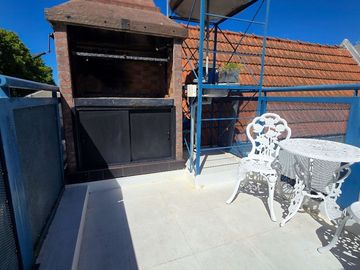 VENTA TRIPLEX 4 AMBIENTES SAAVEDRA COCHERA
