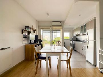 VENTA MONOAMBIENTE CON BALCON EN BALVANERA