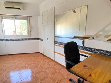 DEPARTAMENTO 3 AMB C/COCHERA Y BALCON CORRIDO