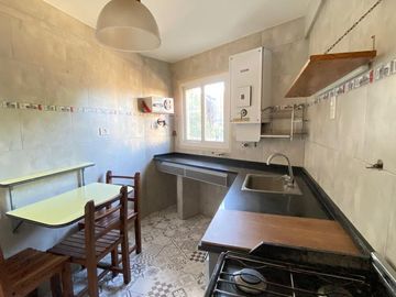 DEPARTAMENTO 3 AMB C/COCHERA Y BALCON CORRIDO