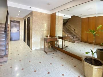 DEPARTAMENTO 3 AMB C/COCHERA Y BALCON CORRIDO