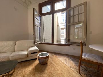 VENTA OFICINA EDIF PJE ROVERANO 47,23 m2 LUMINOSO