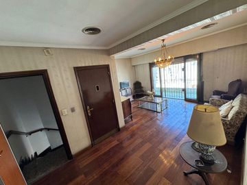 VENTA PH 3 AMB C/ ASENSOR AVELLANEDA
