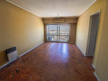 Venta Depto 3 amb 2BALCONES LUMINOSO ALTO PIÑEYRO