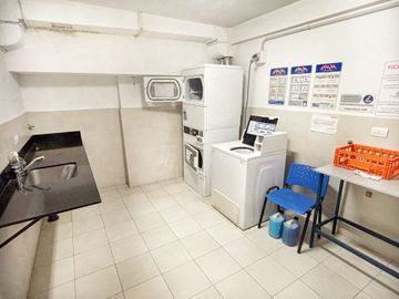 ALQUILER MONOAMBIENTE CON COCHERA. FULL AMENITIES