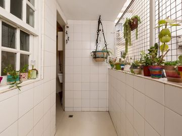 VENTA DPTO SEMIPISO 5 AMB EN BELGRANO R - PERMUTA
