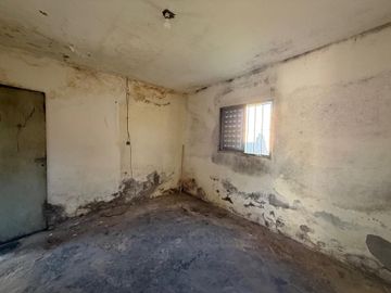 Casa en Almirante Brown 1541