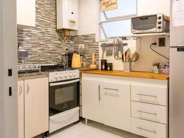VENTA DEPTO 2 AMB. con dependencia PB AVELLANEDA