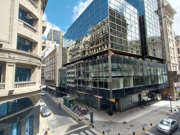 VENTA OFICINA AMOBLADA - MICROCENTRO - OPORTUNIDAD