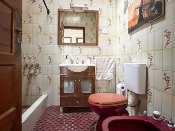 CASA 5 AMBIENTES BOULOGNE PILETA - PERMUTA