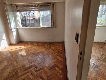 VENTA DEPTO 3 AMBIENTES MONTSERRAT S/AV ENTRE RIOS