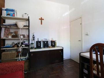 VENTA PH DE 3 AMB MONTECASTRO CON PATIO Y TERRAZA