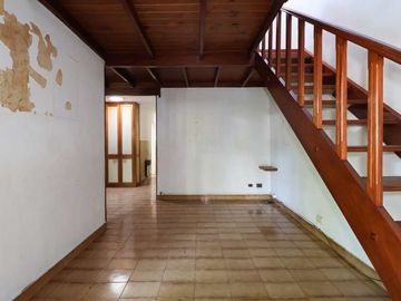 Venta casa 3 amb c/ cochera Castelar