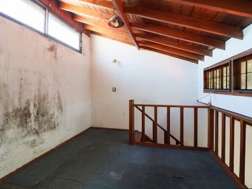 Venta casa 3 amb c/ cochera Castelar