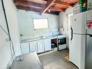 Venta casa multifamiliar PILAR DERQUI 460mtr total