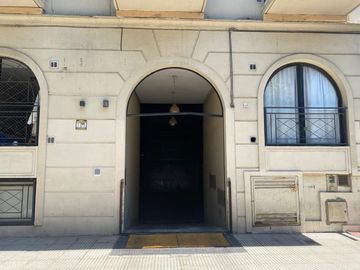 VENTA COCHERA MONTE CASTRO CUBIERTA PORTON AUTOMAT