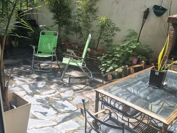 VENTA DTO 3 AMB. GRAN PATIO Y PARRILLA EN BELGRANO