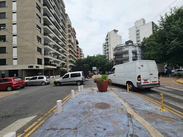 EXCTE LOCAL ESQUINA - CON RENTA- VILLA LURO