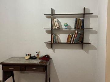 VENTA CASA 4 AMB CON JARDIN,  QUINCHO Y COCHERAS