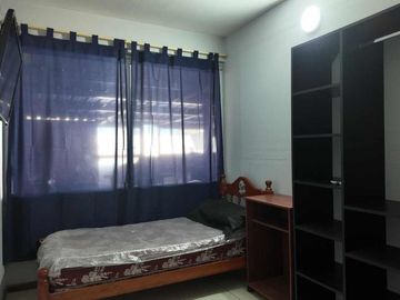 SE VENDE CASA 3 DORMITORIOS LOTE 900M2 (ARBILLA 2)