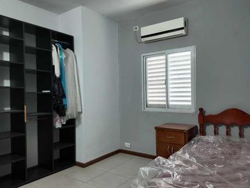 SE VENDE CASA 3 DORMITORIOS LOTE 900M2 (ARBILLA 2)