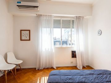DEPARTAMENTO 2 AMBIENTES EN VENTA  ZONA TRIBUNALES