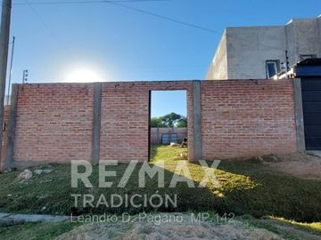 Vta Terreno en Fontana con Muro Perimetral