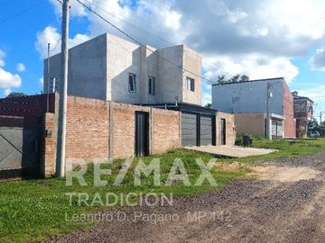 Vta Terreno en Fontana con Muro Perimetral