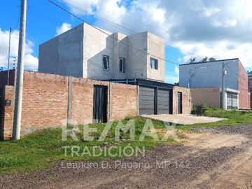 Vta Terreno en Fontana con Muro Perimetral