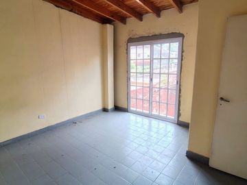 CASA EN VENTA VILLA SOLDATI CAPITAL 5 AMBIENTES