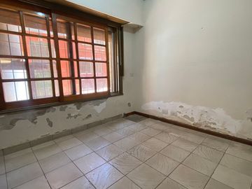 CASA EN VENTA VILLA SOLDATI CAPITAL 5 AMBIENTES