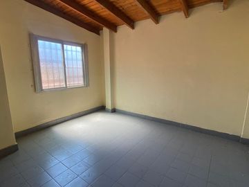 CASA EN VENTA VILLA SOLDATI CAPITAL 5 AMBIENTES