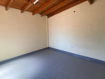 CASA EN VENTA VILLA SOLDATI CAPITAL 5 AMBIENTES