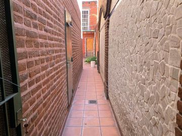CASA EN VENTA VILLA SOLDATI CAPITAL 5 AMBIENTES