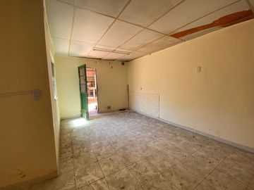 CASA EN VENTA VILLA SOLDATI CAPITAL 5 AMBIENTES