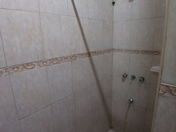 Venta Casa mas Departamento en Guaymallén